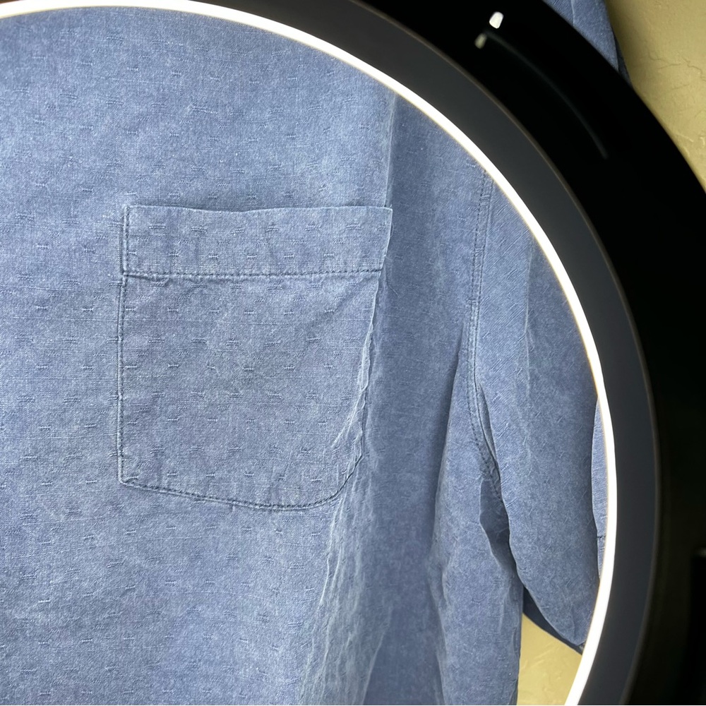 Tommy Bahama 100% Silk Men's Muted Blue Textured Camper Button Down Shirt View 3
